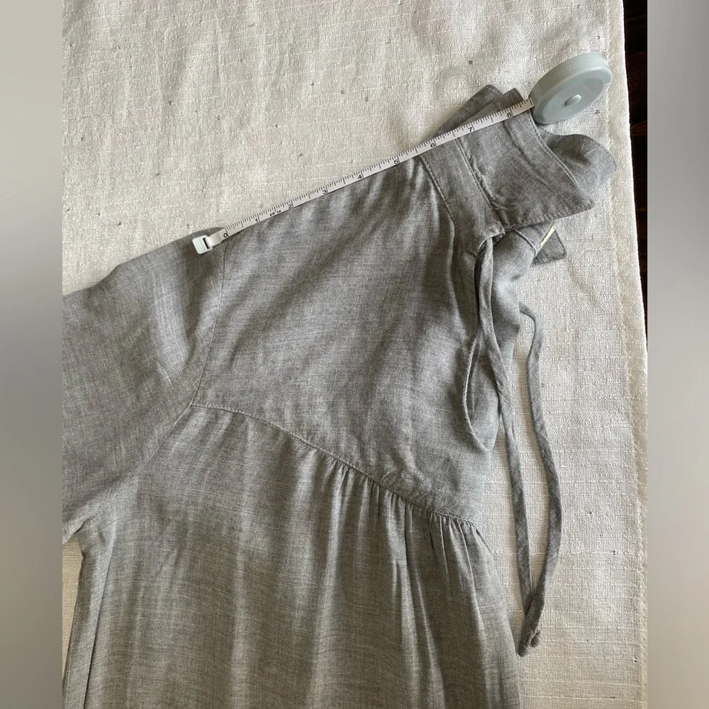 Side Stitch Gray Boho Sleeve Blouse Size M - Picture 9 of 14